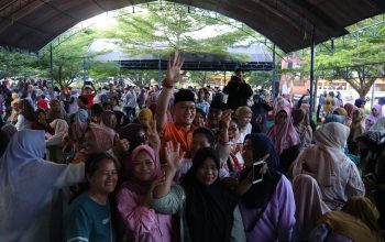 Silaturahmi Dengan Ribuan Warga Kecamatan Bara, FKJ : Bismillah Saya Maju Calon Walikota