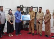 Perumda TM Serahkan Deviden Rp2,25 Miliar Ke Pemkot Palopo, Pj Walikota : Capaian Luar Biasa