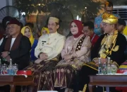 Palopo Tampil Memukau di Karnaval Budaya APEKSI 2025 Surabaya