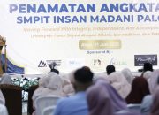 Staf Ahli Bidang Kesra Pemkot Palopo Buka Acara Penamatan SMPIT Madani
