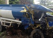 Duel di Jalur Trans Sulawesi, Bus dan Truk Tangki BBM Tabrakan