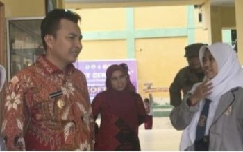 Momen Unik, Siswi SMPN 1 Masamba Tiba-Tiba Wawancarai Bupati Luwu Utara