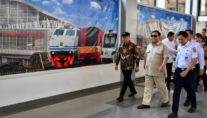 Presiden Prabowo: Pembangunan Sistem Kereta Api Jadi Fokus Utama Pemerintah