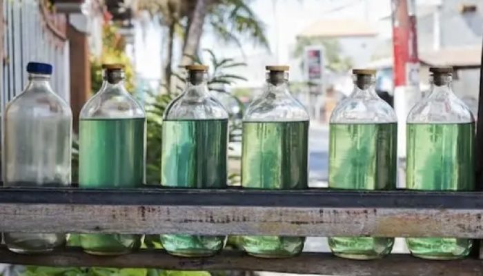 Harga Bensin Eceran di Malili Tembus Rp20 Ribu Per Liter