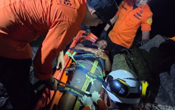 Pendaki Alami Patah Kaki di Gunung Bulu Saukang Maros Berhasil Dievakuasi