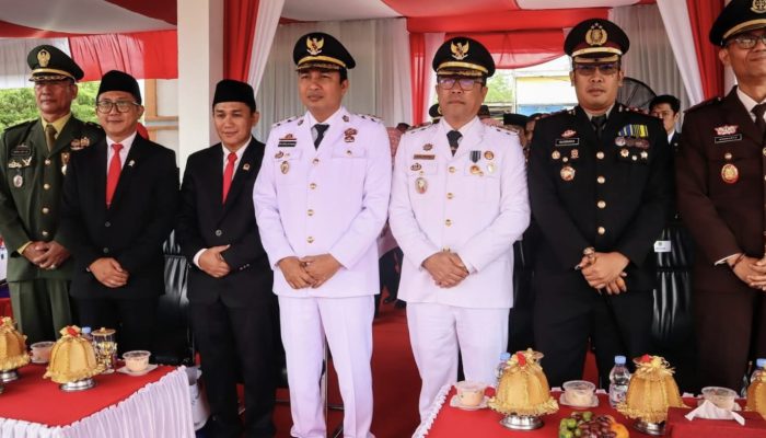 Peringatan HUT ke-80 RI, Ketua DPRD Luwu Utara Bacakan Teks Proklamasi
