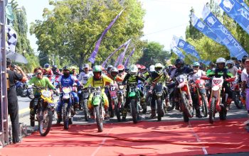 Ribuan Raider Meriahkan Wisata Alam Luwu 2025