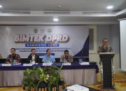 Bupati Luwu Tekankan Pentingnya Transparansi dalam Bimtek DPRD