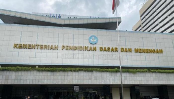 PPPK Resah Imbas Batas Belanja 30 Persen, Mendikdasmen Pastikan Tak Ada PHK